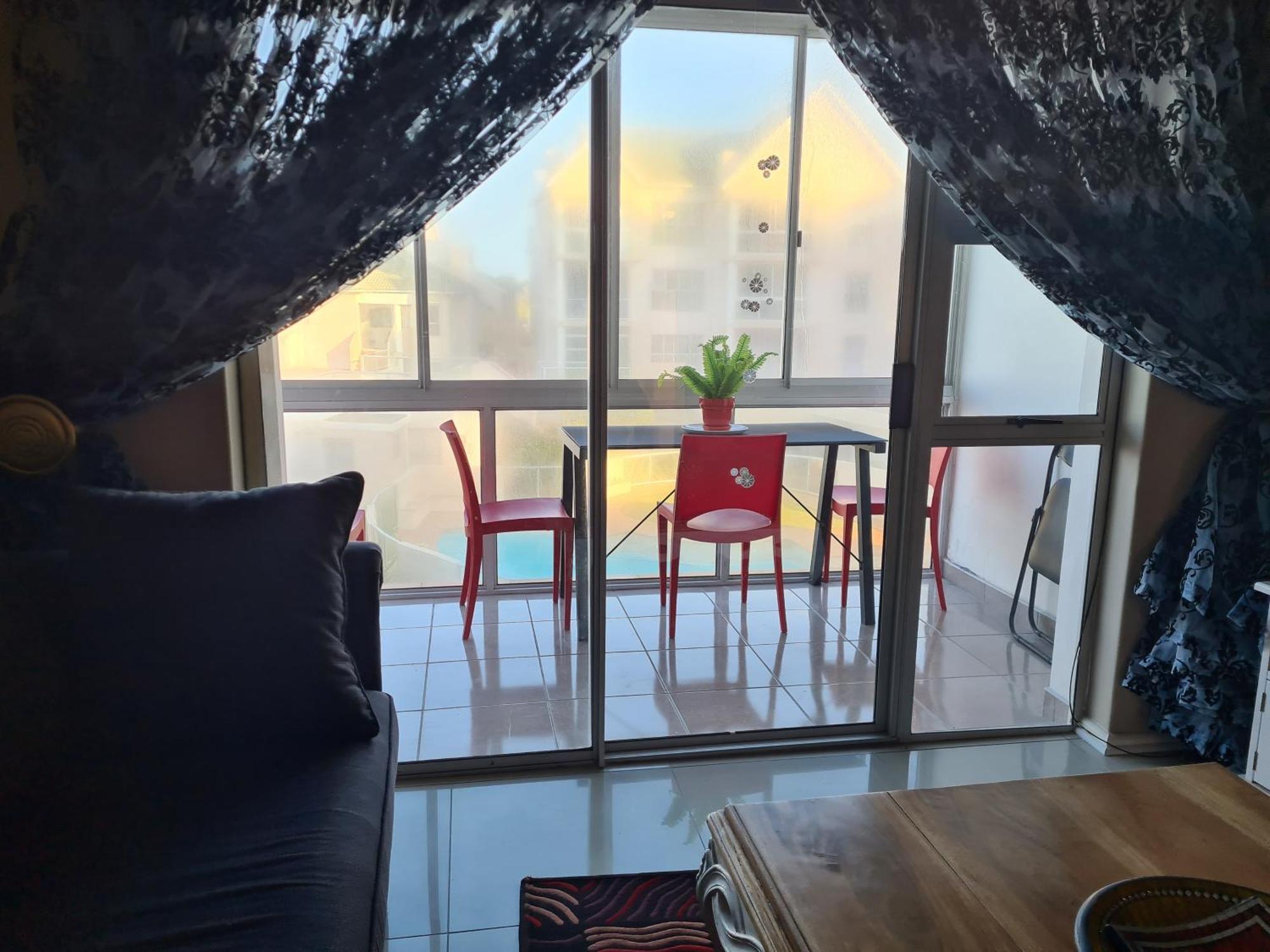 Modern Seaview Apartment ポート・エリザベス エクステリア 写真