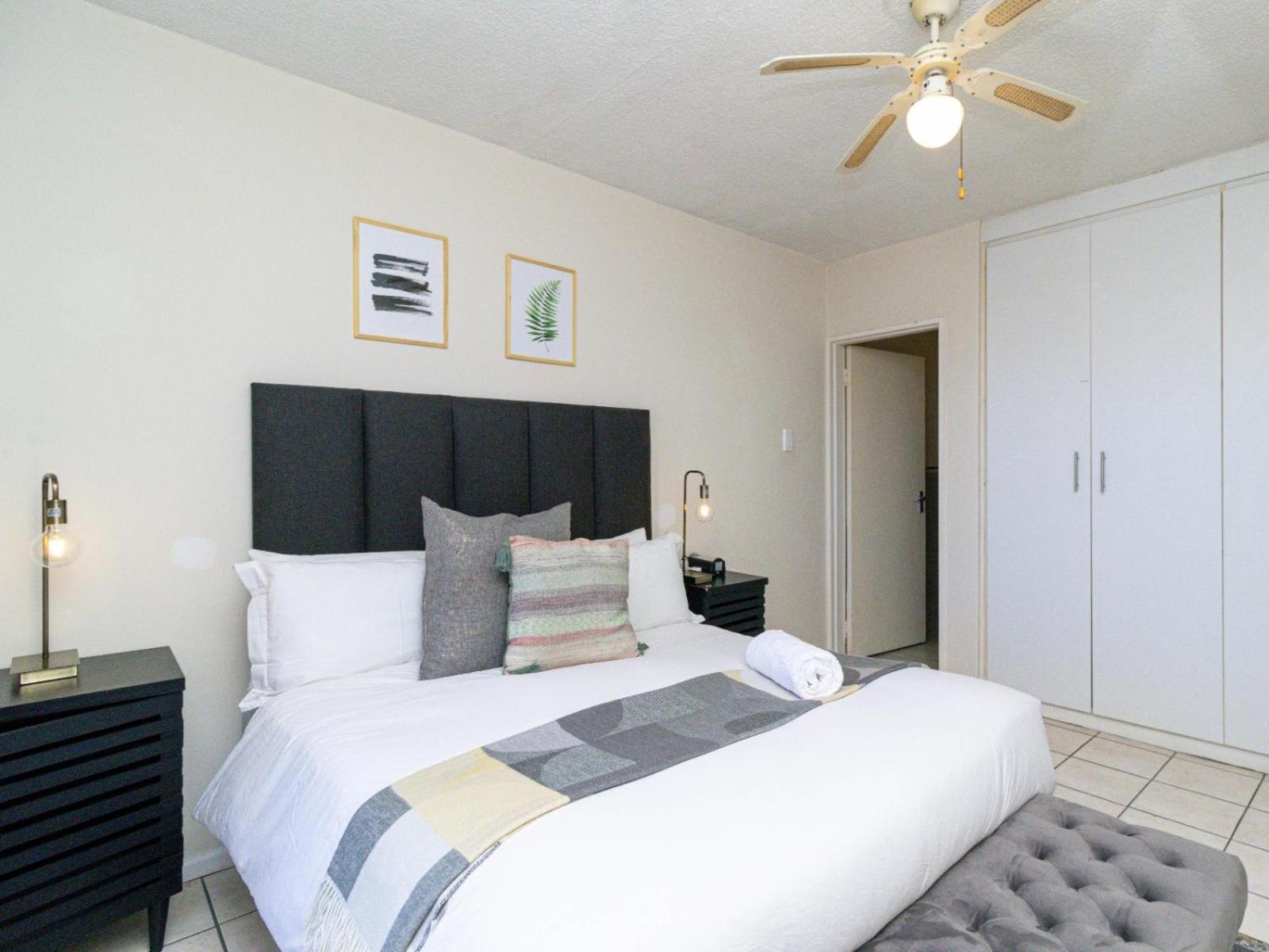 Modern Seaview Apartment ポート・エリザベス エクステリア 写真